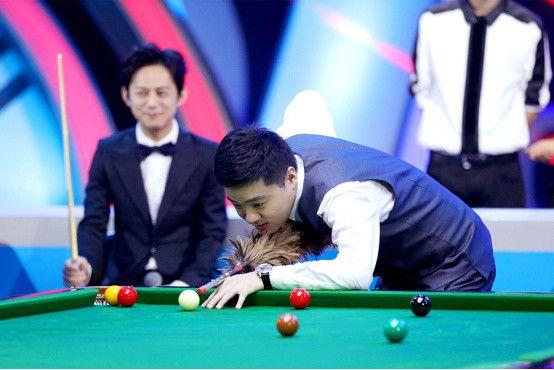 不仅呈现出 不仅呈现出